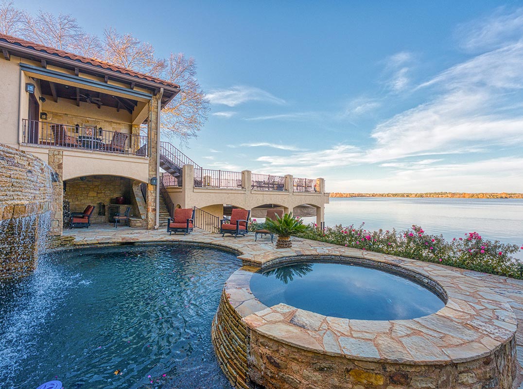 Huge Open Water Views On Lake LBJ
