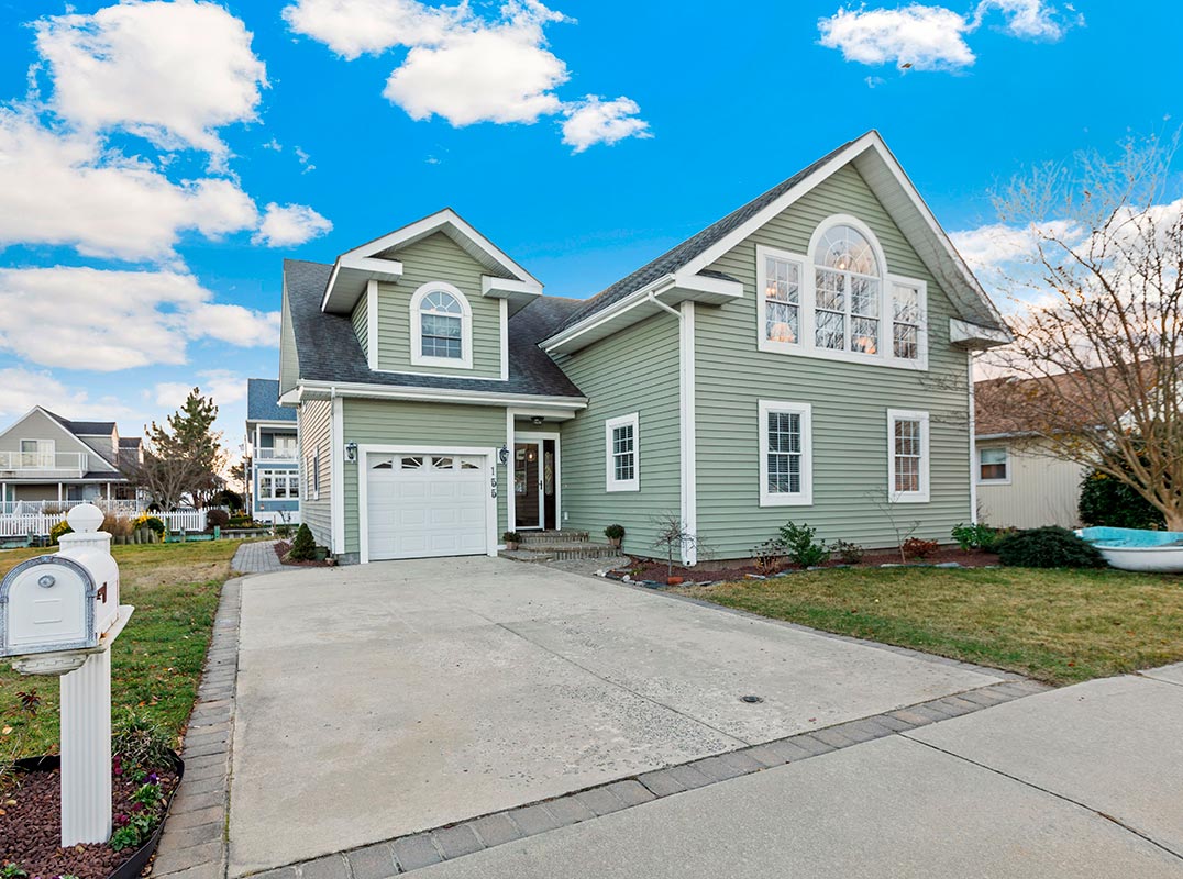 Incredible Waterfront Opportunity