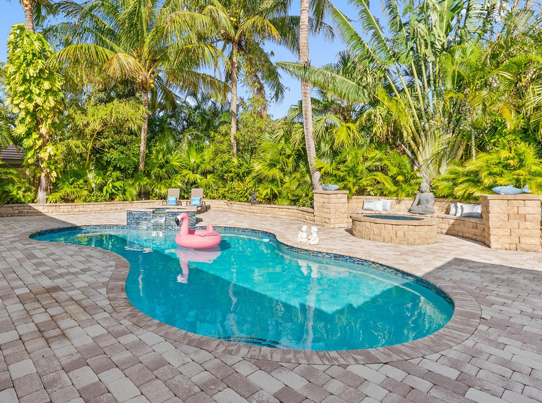 Steps Away from Jupiter's Most DESIRABLE BEACHES!