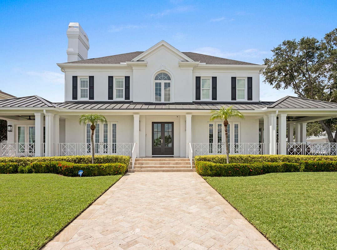 Absolutely Stunning Home On Scenic Bayshore Boulevard