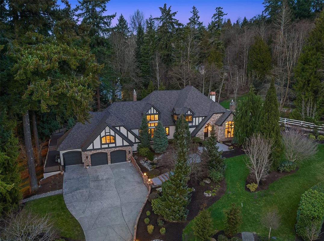 Bridle Trails Tudor Gem