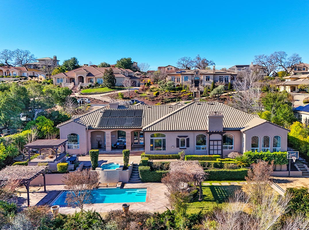 Single Story Estate With Golf Course Views