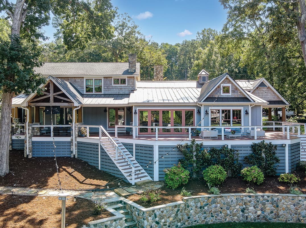 LHM Charlotte LIVE THE DREAM on Lake Wylie