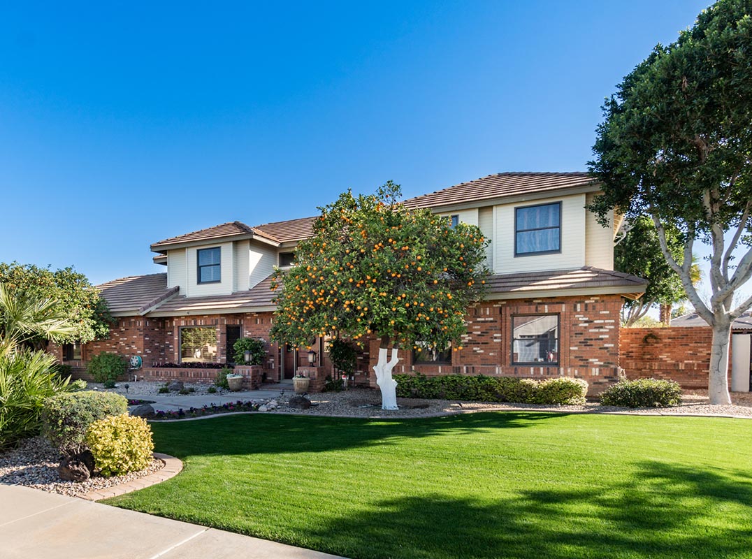 Quality And Charm On A Lush Citrus Lot In Ne Mesa