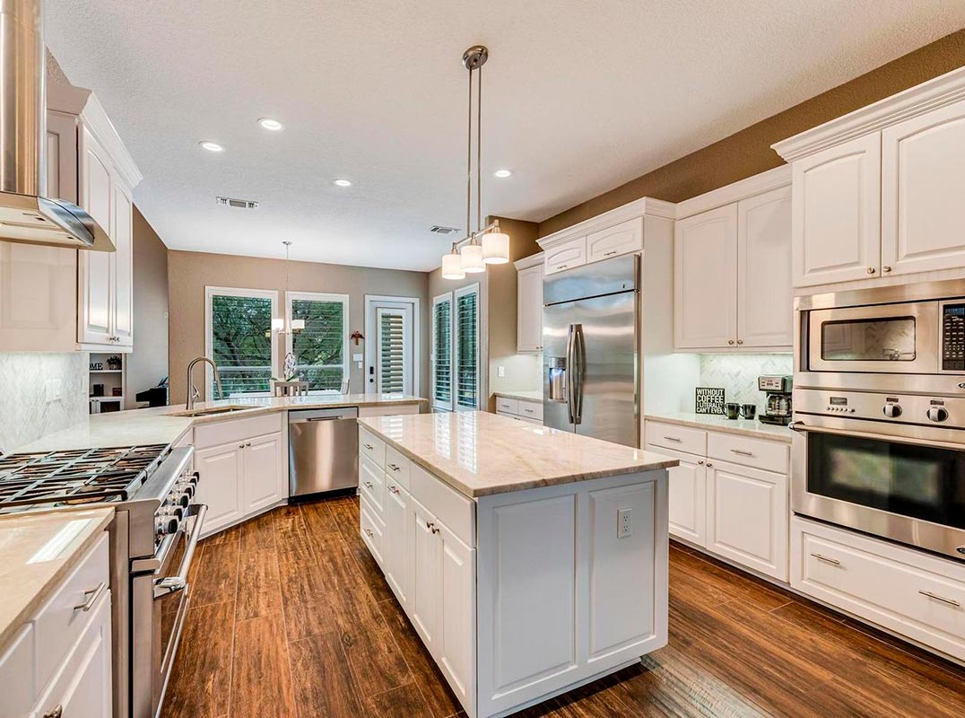 LHM San Antonio Stunning Trinity Custom Home In Highlands Ranch