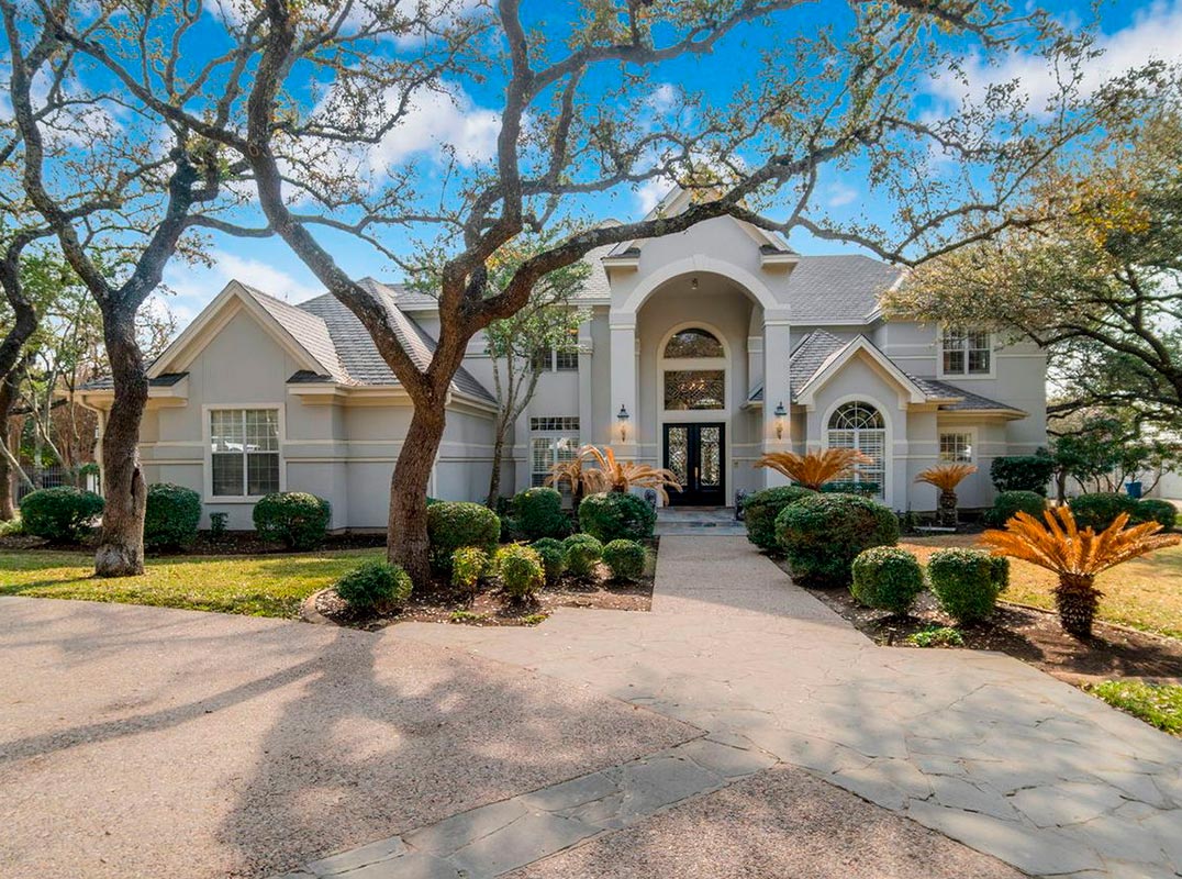 Prestigious Shavano Park Estate