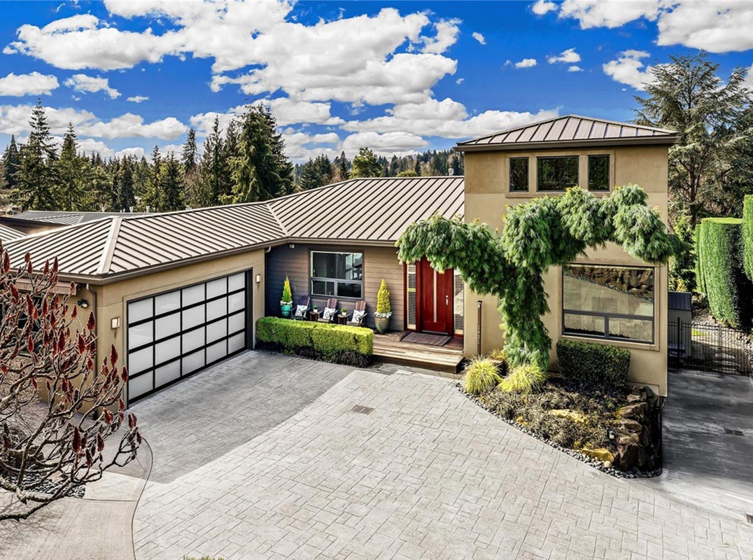 Clyde Hill Contemporary Masterpiece