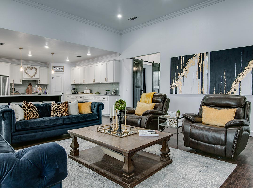 Stunning 10 Acre Property