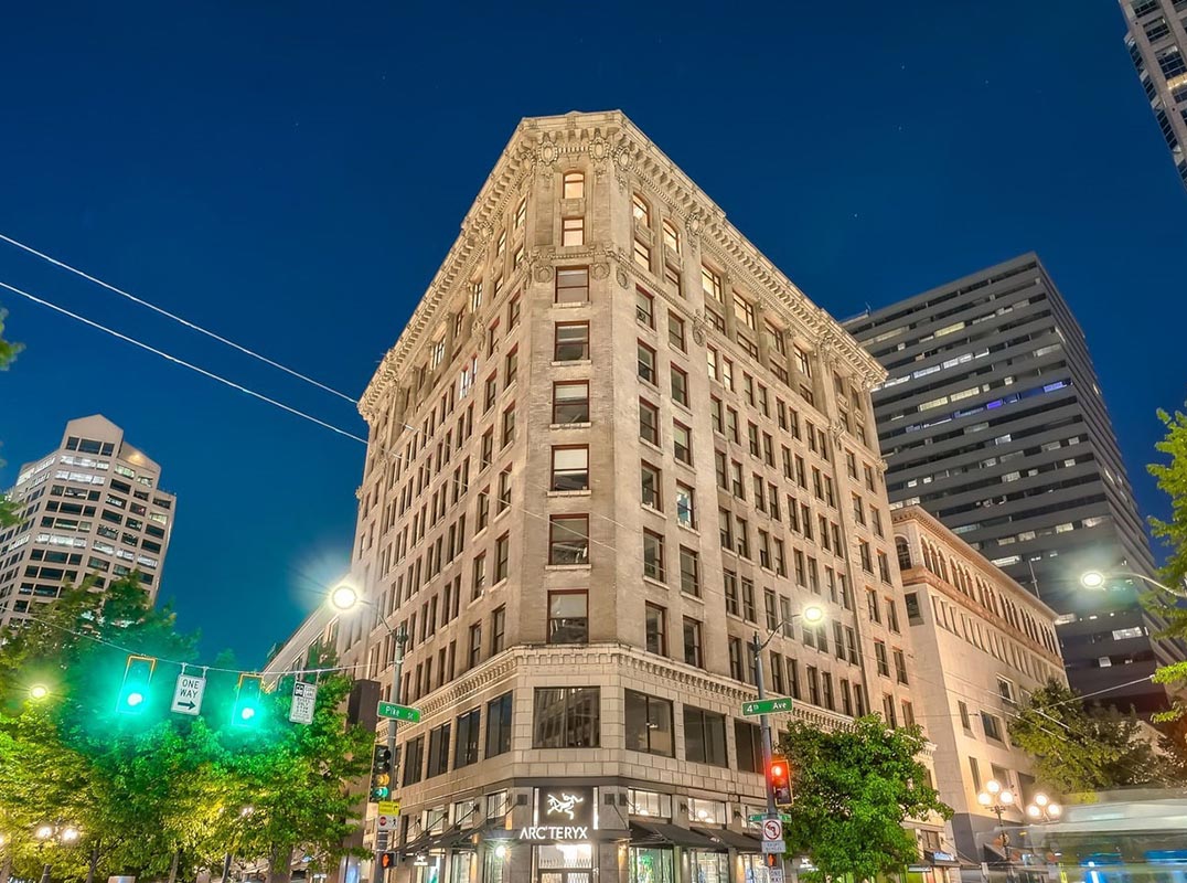 Downtown Seattle Historic Penthouse