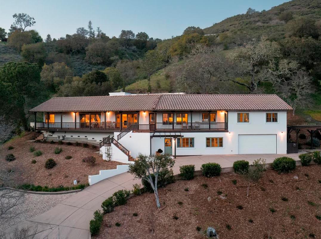 Sought after Miramonte Neighborhood