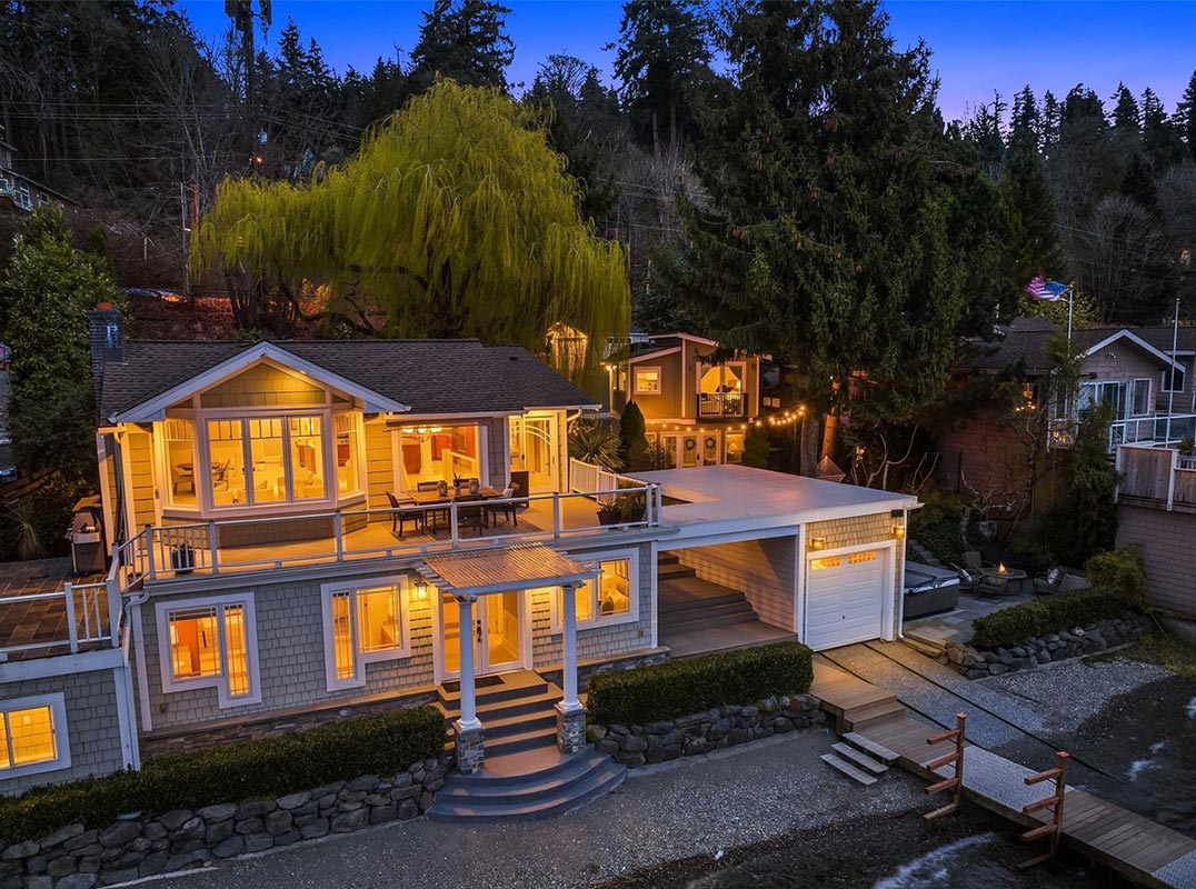 LHM Greater Seattle Lake Sammamish Waterfront Jewel