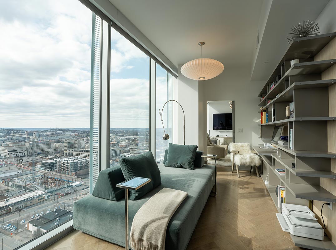 22nd floor at Broadwest