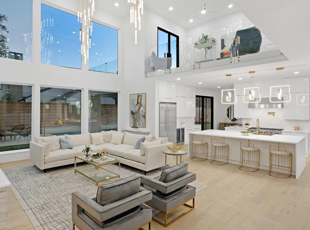 Preston Hollow -- Modern & Luxurious New Home