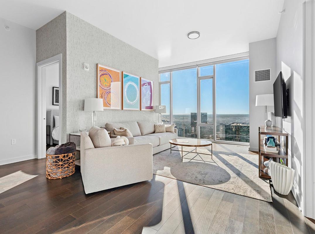 Curated Condo Maximizes Iconic Nashville Views