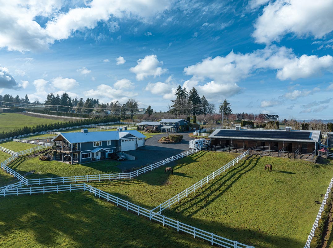 Exquisite Equestrian Estate with Views 