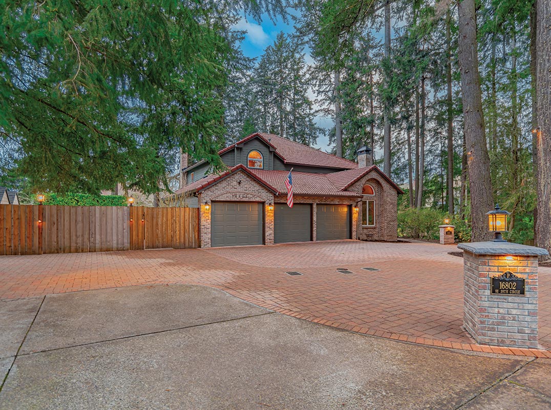 Home on Quiet, Private Road