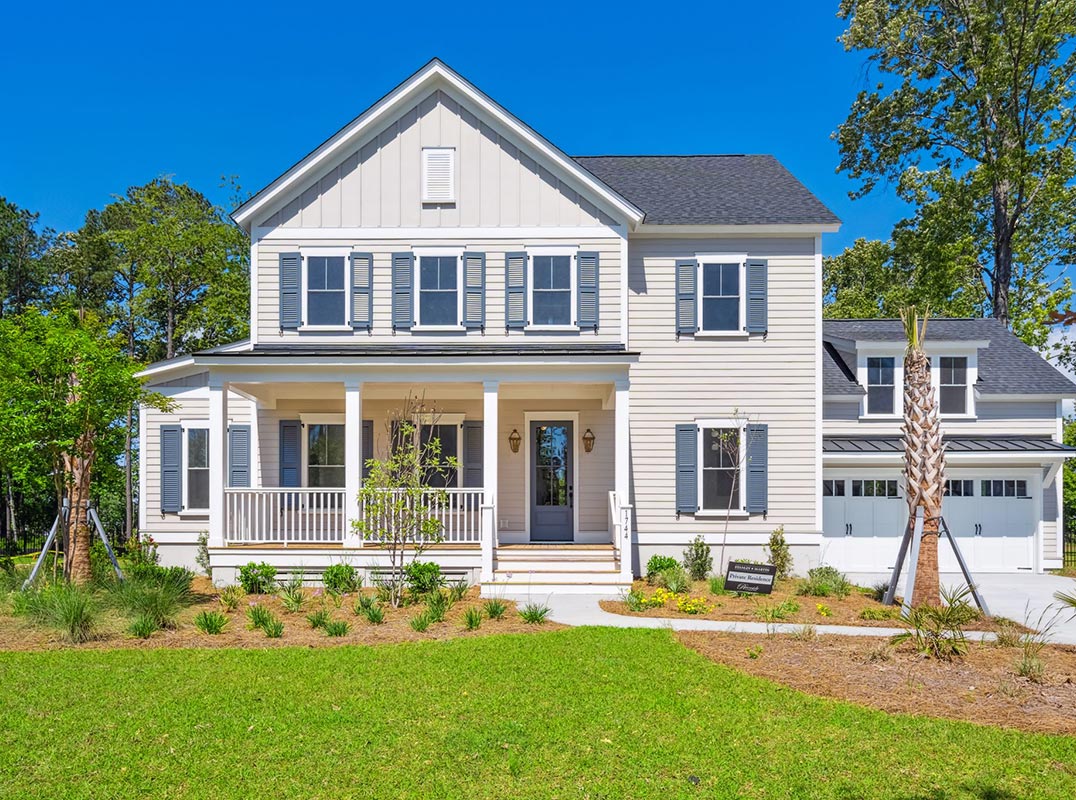 Open Concept Luxury on Bolden Lake