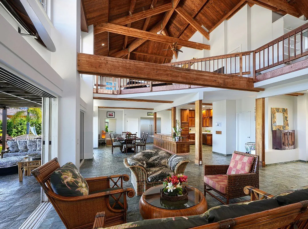 LHM Hawaii | Pacific Luxury Living - 2938 Mokoi Street