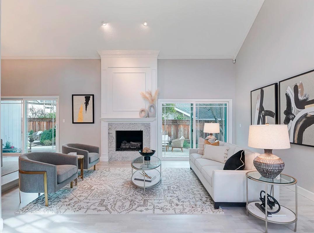A Carmel-Cottage in Blackhawk!