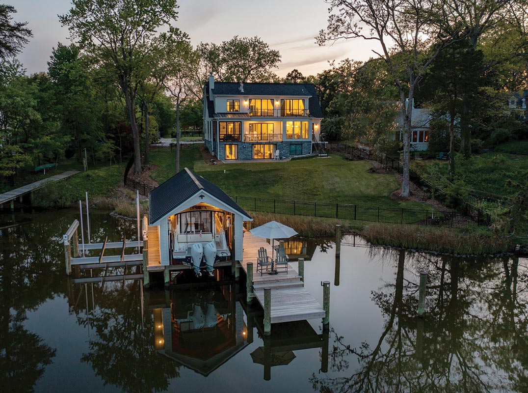 Modern Chic Artistry | Perfect Waterfront Setting