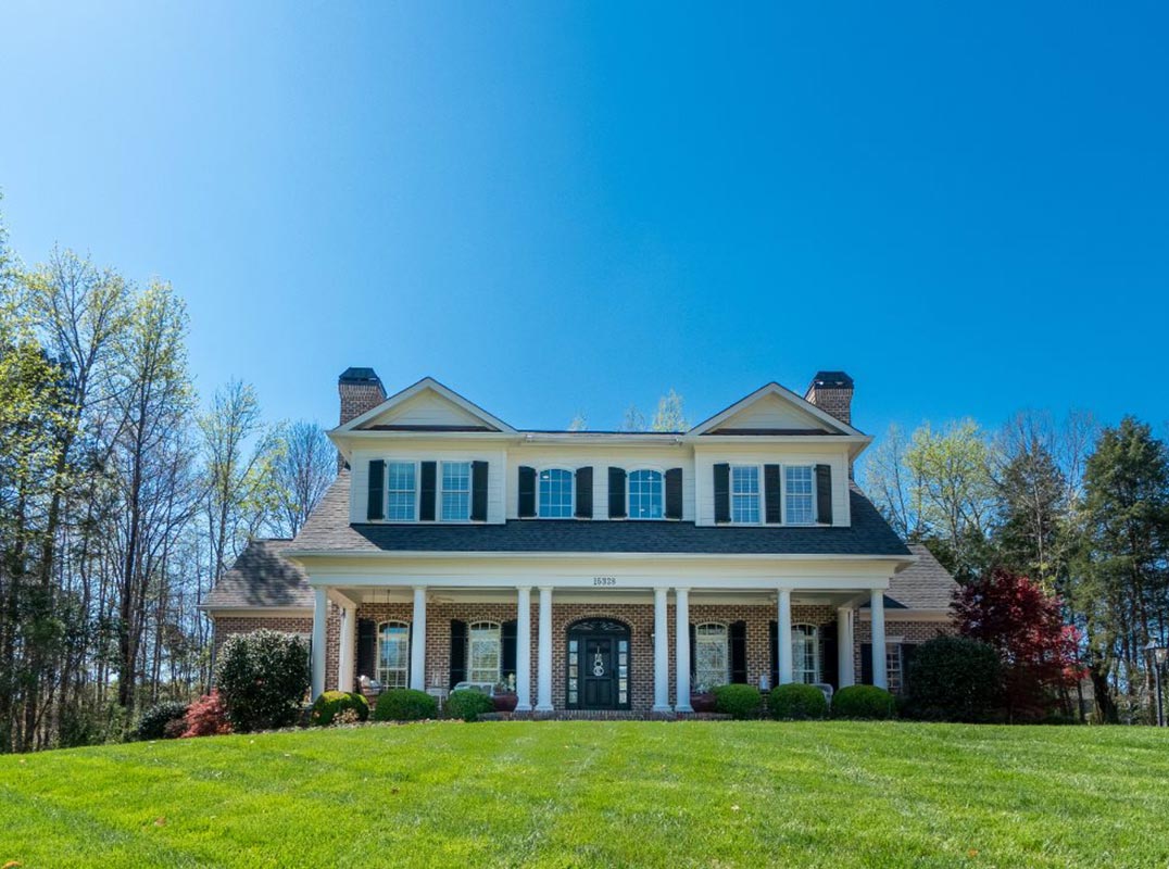Stunning Property in Davidson with Open Floor Plan