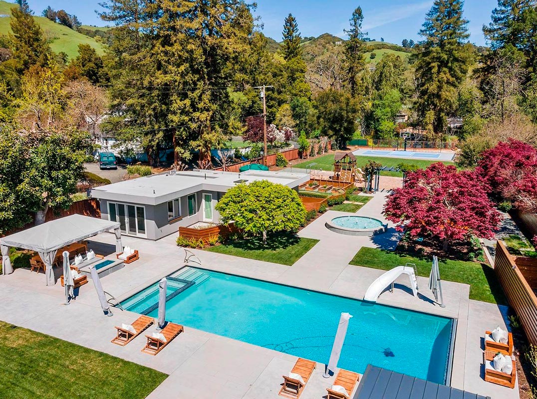Contemporary Luxury Meets Transitional Refinement