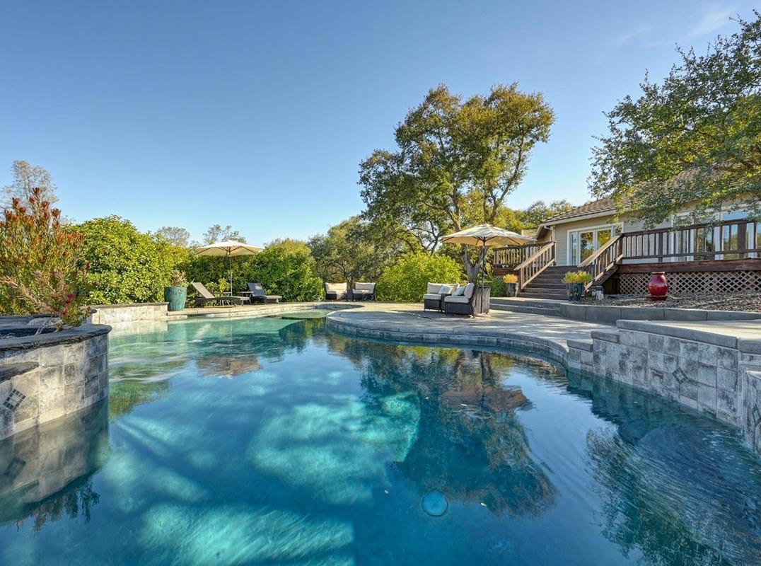 A 32 Acre Ranch That Offers A To Amador County's Wine Country. Prime Location