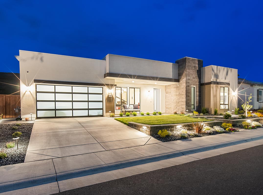 Contemporary Yet Timeless New Construction