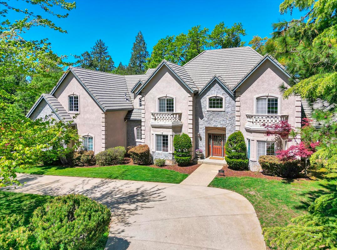 Stately Updated Elegance in The Cedars!