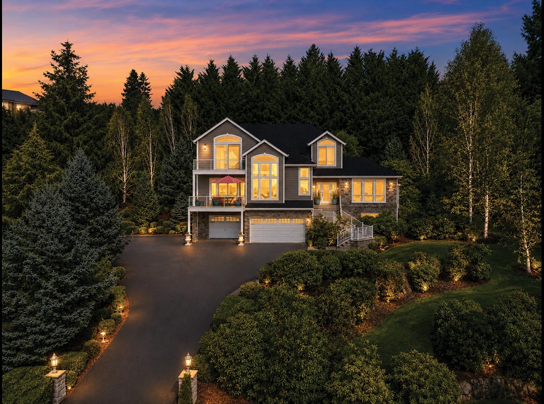 SUMMER HILLS HOME WITH GORGEOUS VIEWS