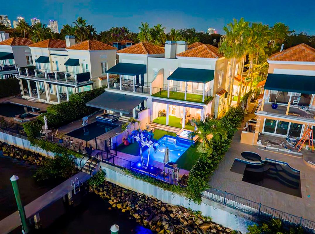 Harbour Island Waterfront