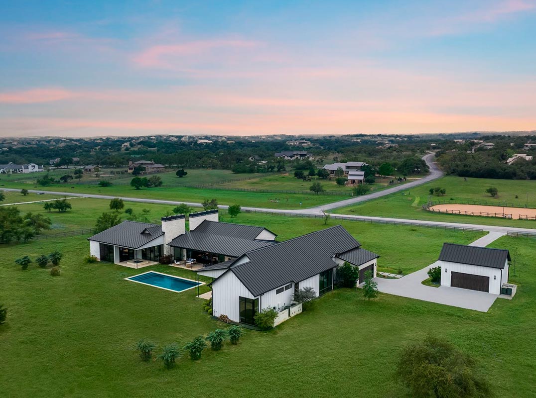 LHM Austin Nestled In The Serene And Scenic Texas Hill Country lhm-austin-nestled-in-the-serene-and-scenic-texas-hill-country