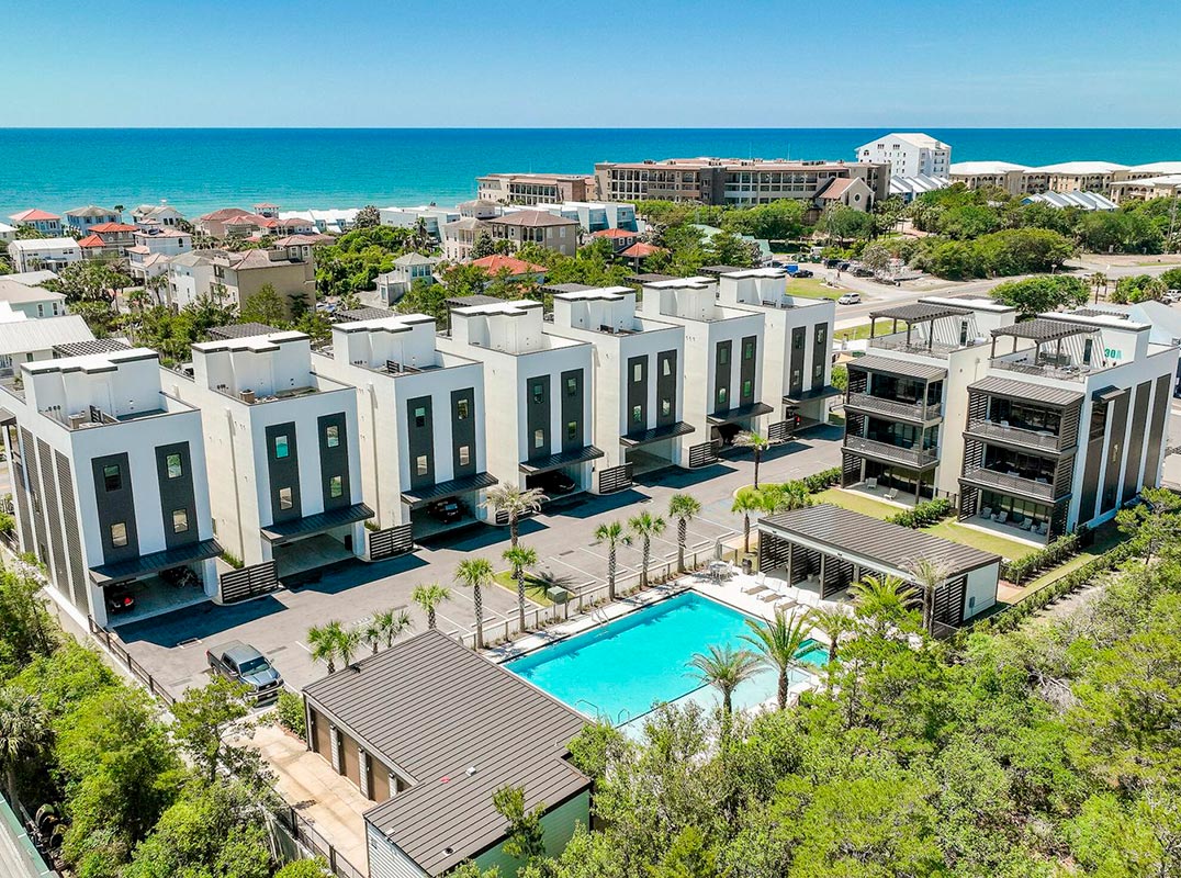 Modern Coastal Masterpiece - Unmatched Amenities