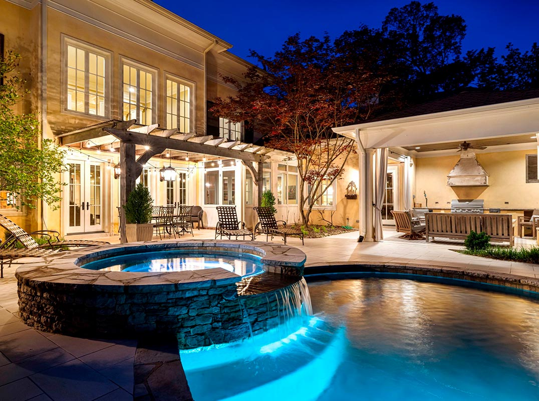 Inspiration from Lake Como Italy, Italianate Villa Design