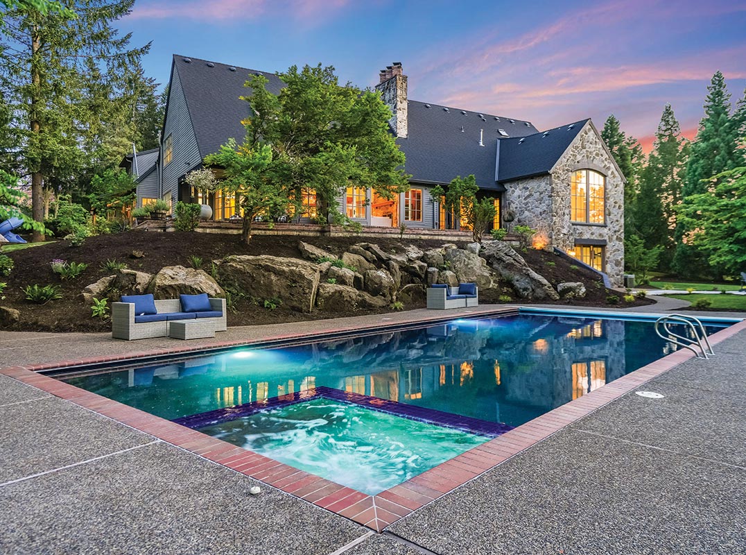 Private Acreage in West Linn Countryside