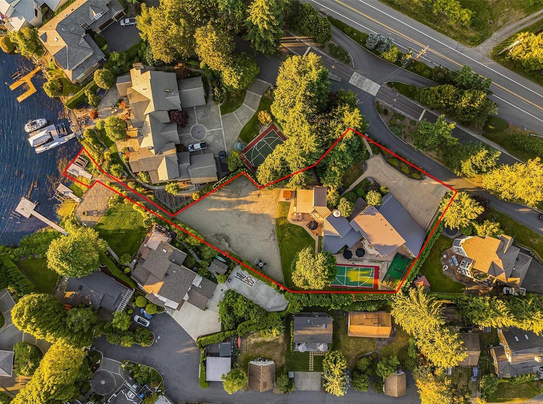 Lake Sammamish Waterfront Delight