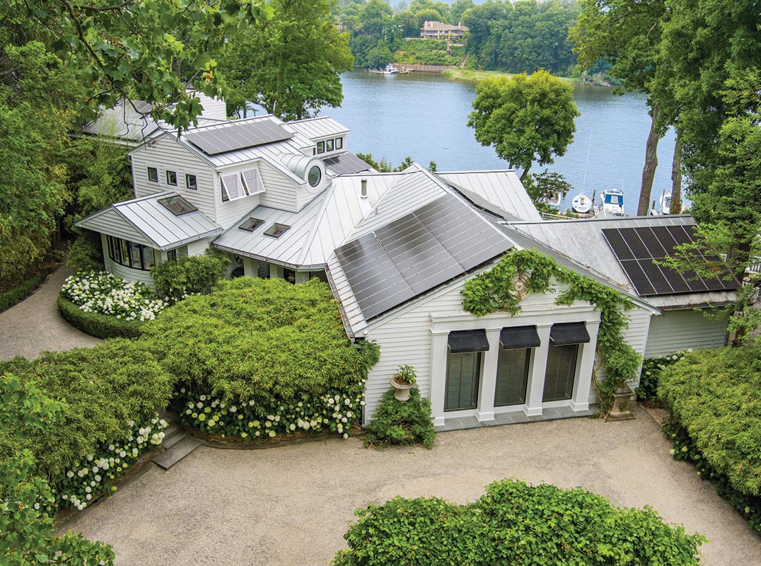 Modern Villa on the Severn River