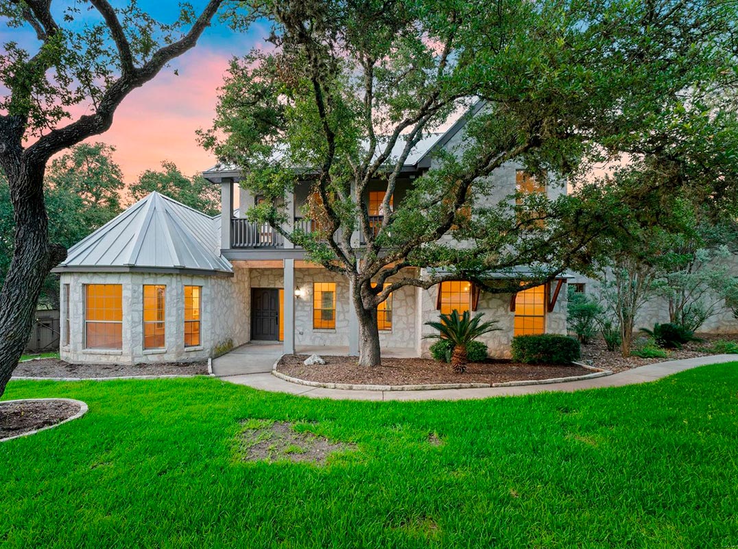 Picturesque 3.91 Treed Acres Of Serene Park Like Setting In Fair Oaks Ranch