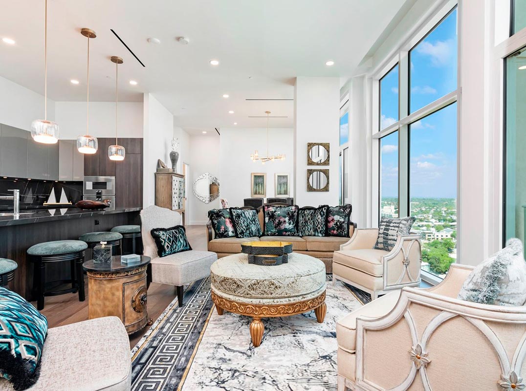 The Da Vinci, A Custom Junior Penthouse Residence