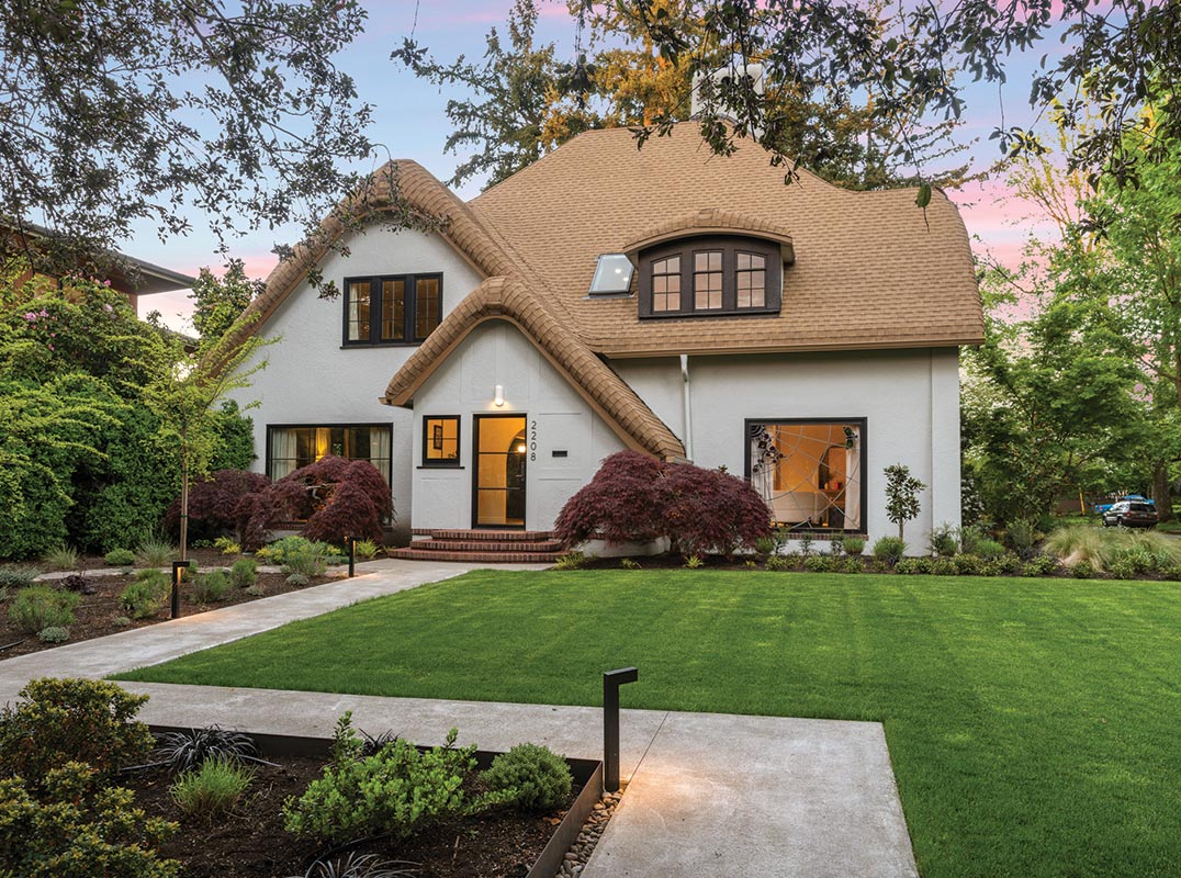 LUXURY STORYBOOK IN PORTLAND'S DOLPH PARK