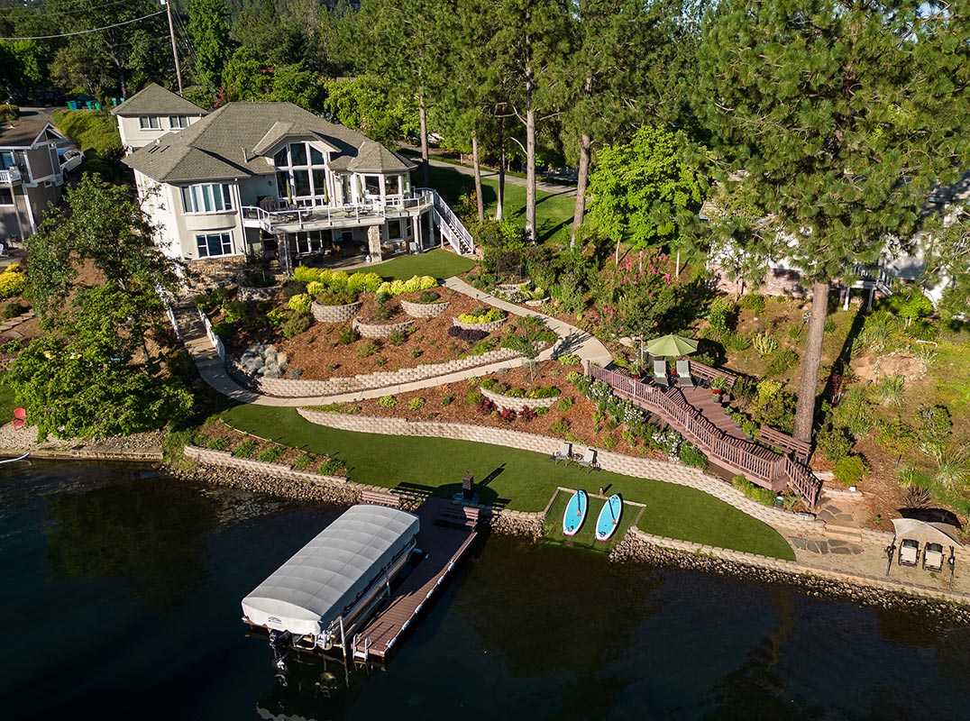 Lakefront Perfection