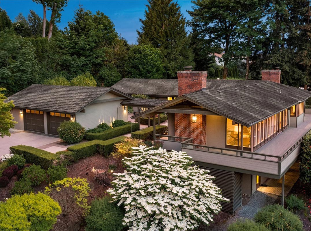 Clyde Hill Private Luxury Look-Out