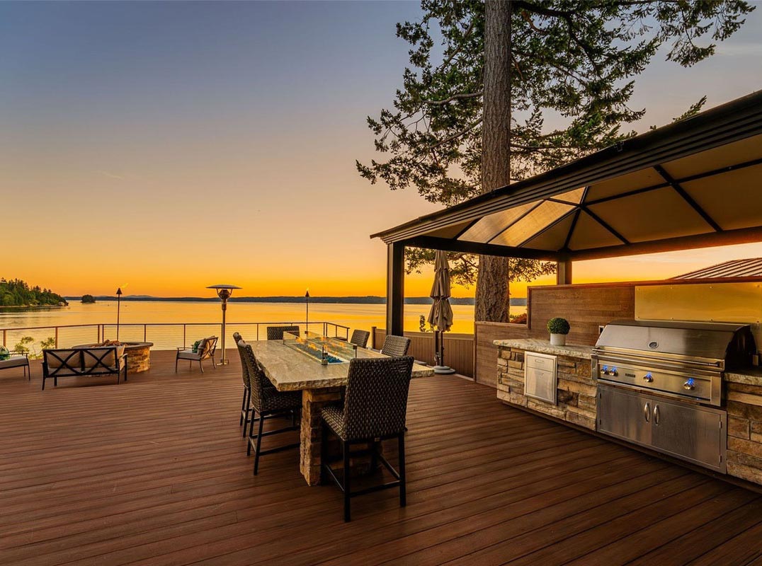 Rosedale Waterfront Paradise