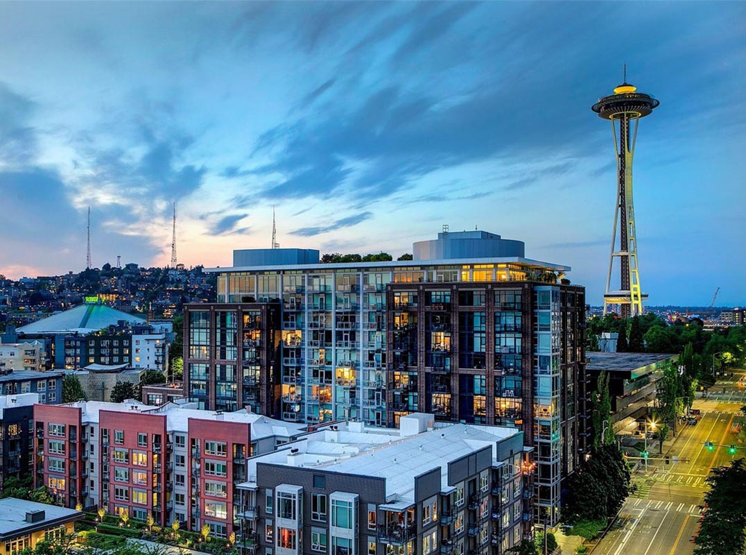 Belltown Luxury Condo Look-Out