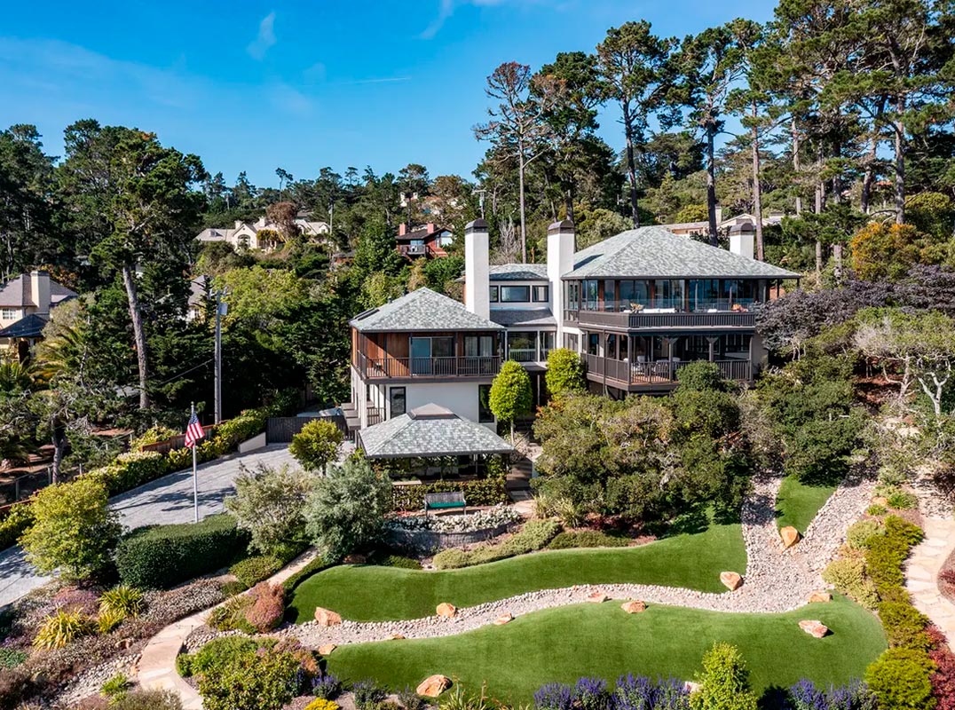 Sweeping Ocean Views Above Pebble Beach Lodge