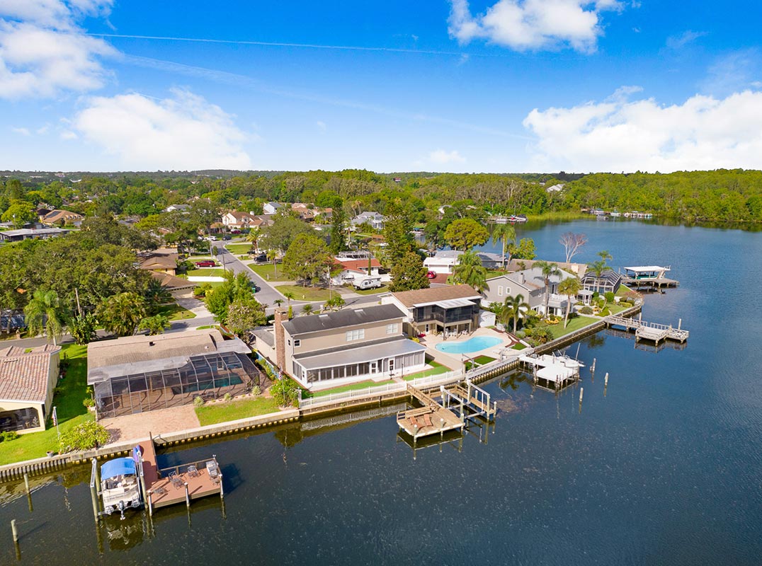  Sweeping unobstructed water views of Lake Tarpon!