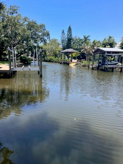 WATERFRONT LOT