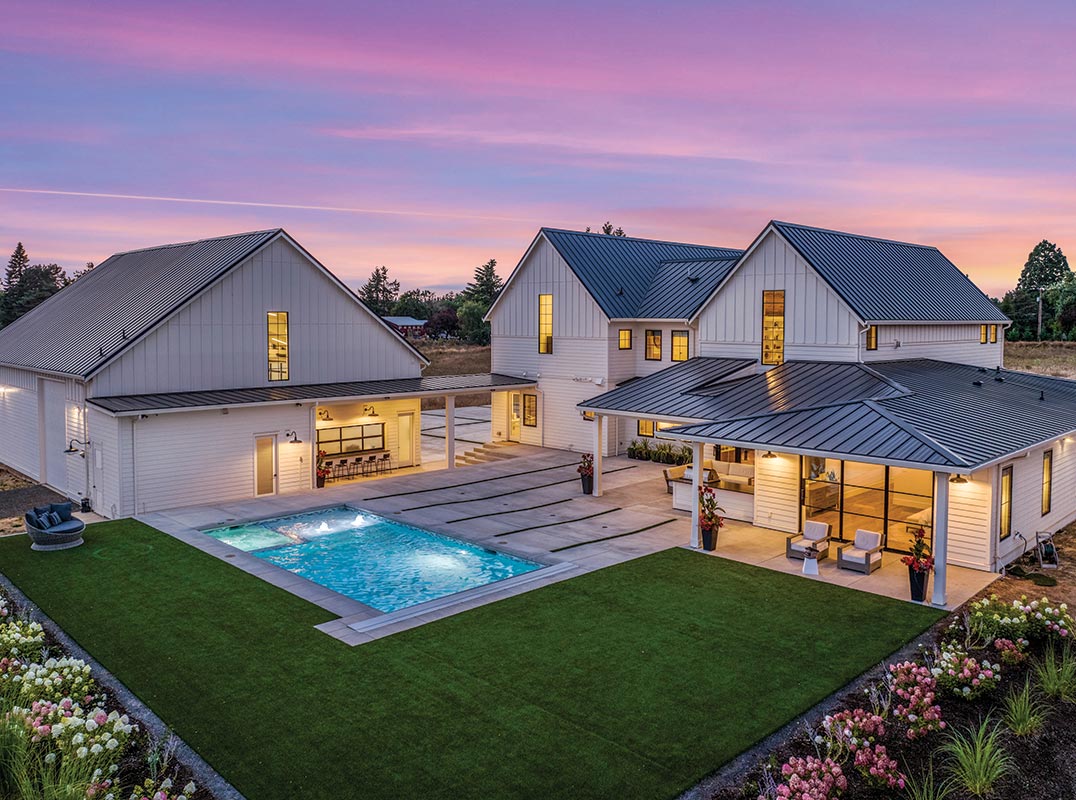 Resort Luxury in the Stafford Hamlet