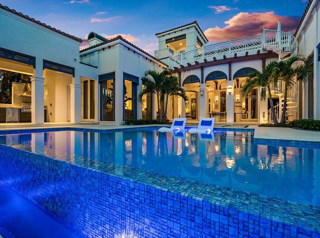 Paradise Found in Admirals Cove