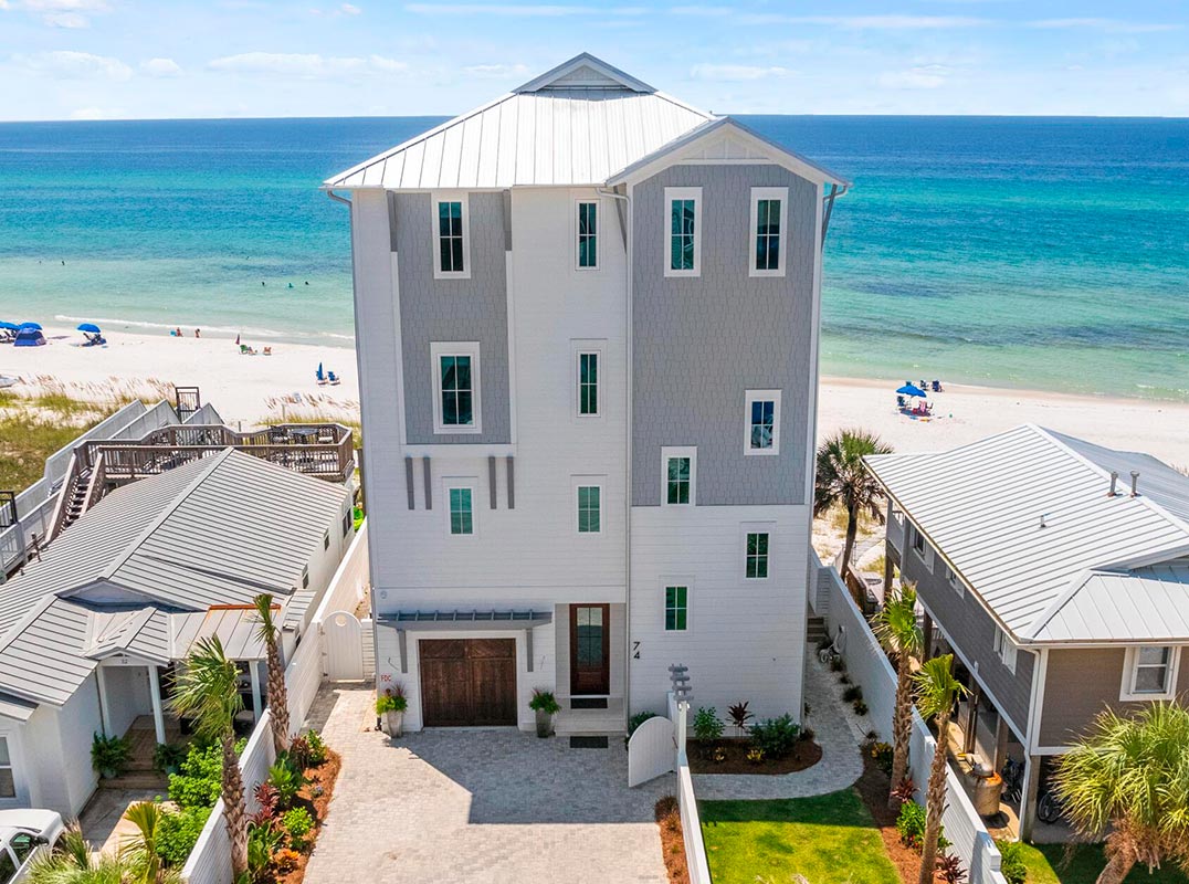 Experience Luxury Living On The Gulf Of Mexico